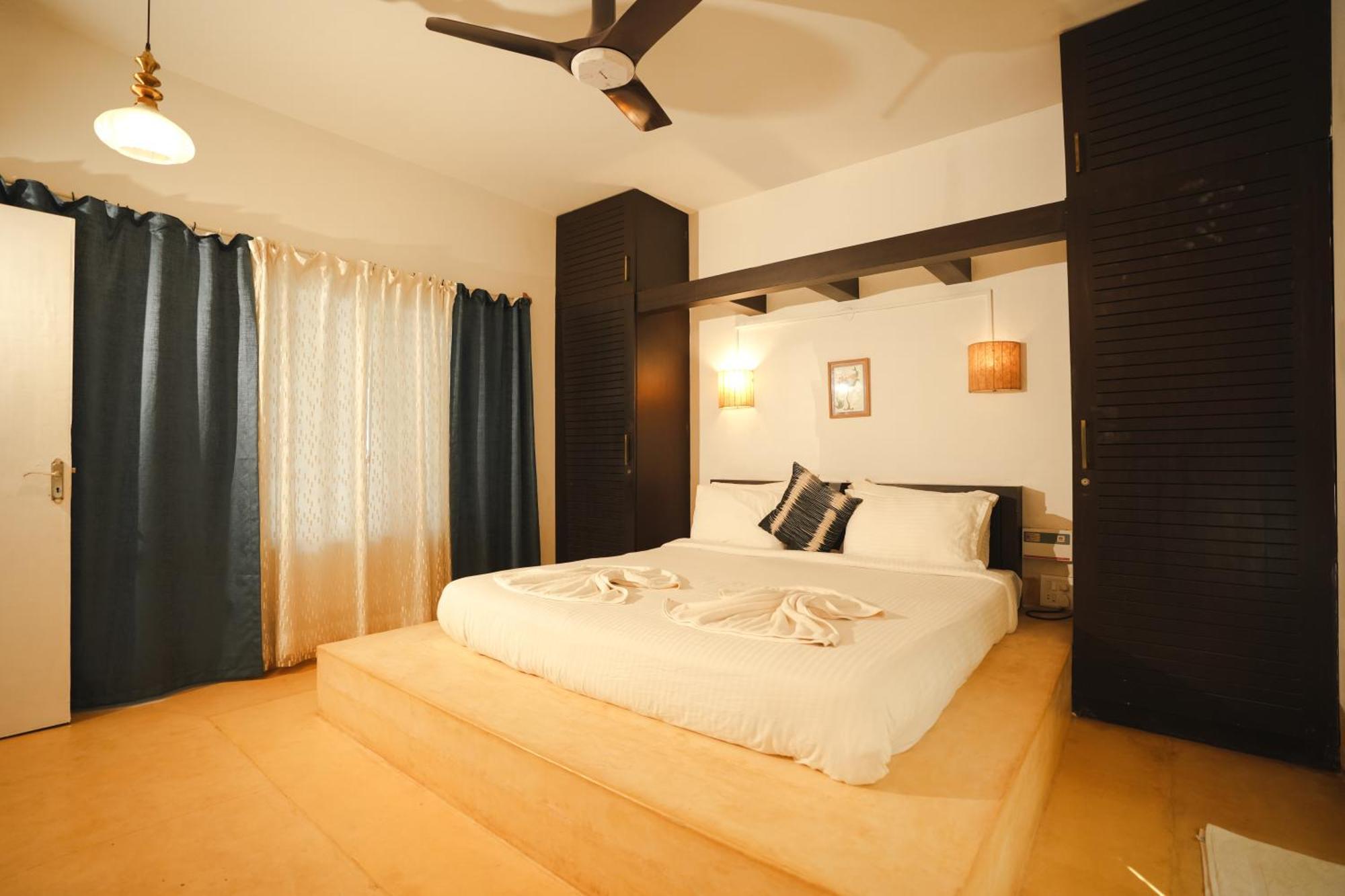 Villa M - Solitude 2 Candolim Goa 3Bhk, Pool Facing, Near Beach, Free Breakfast, Free Wifi And Prime Location Екстер'єр фото