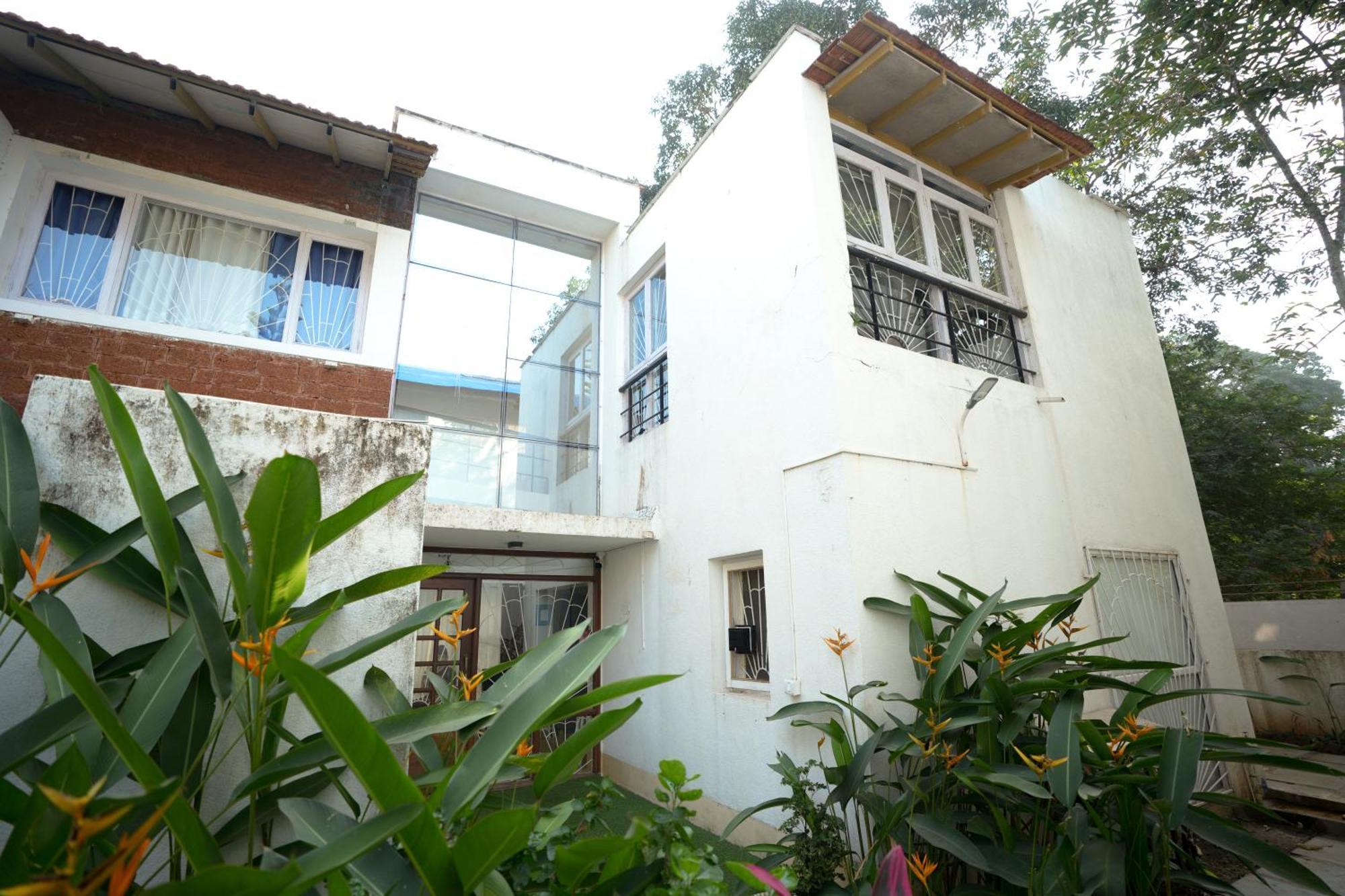 Villa M - Solitude 2 Candolim Goa 3Bhk, Pool Facing, Near Beach, Free Breakfast, Free Wifi And Prime Location Екстер'єр фото