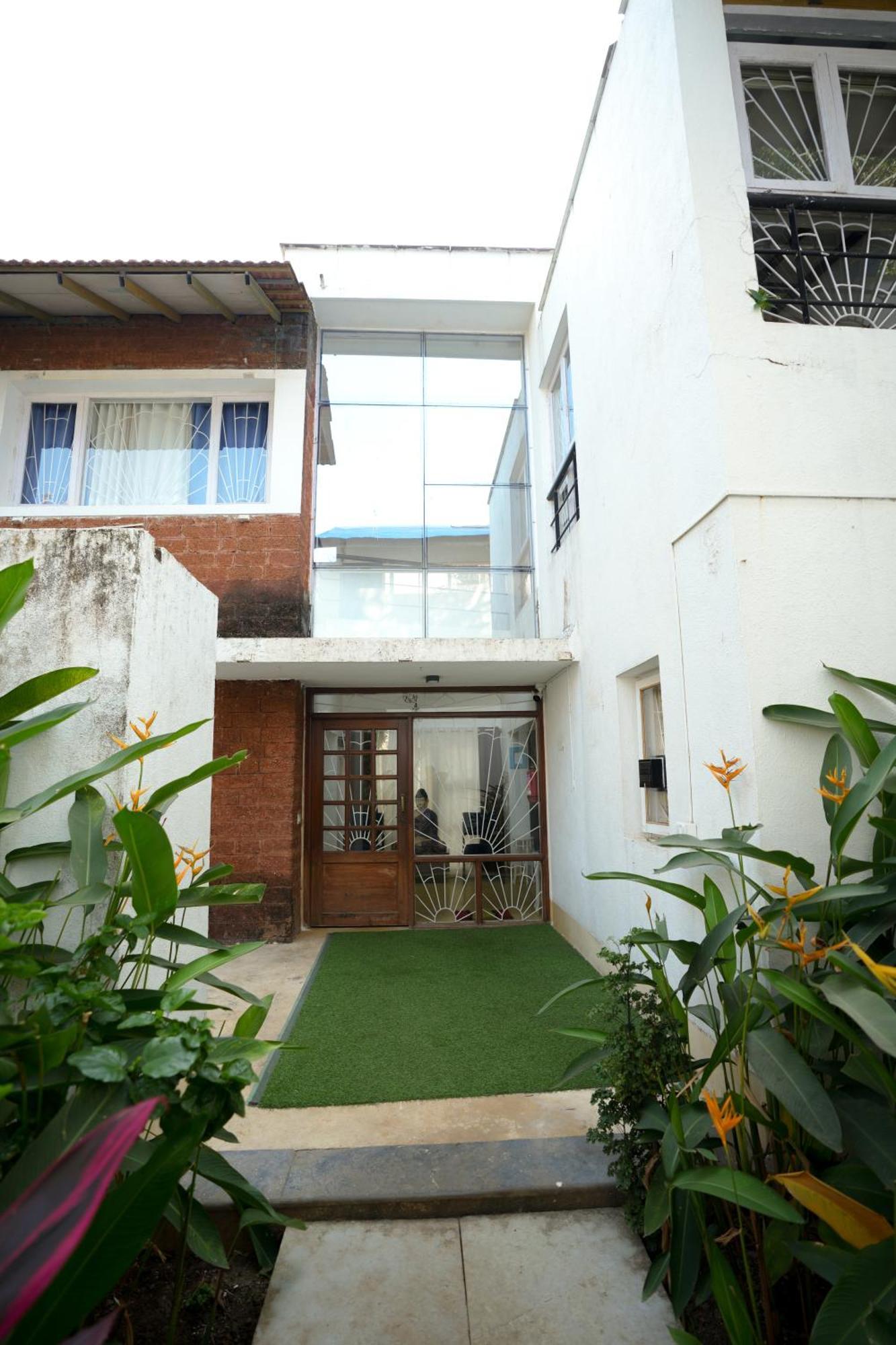 Villa M - Solitude 2 Candolim Goa 3Bhk, Pool Facing, Near Beach, Free Breakfast, Free Wifi And Prime Location Екстер'єр фото