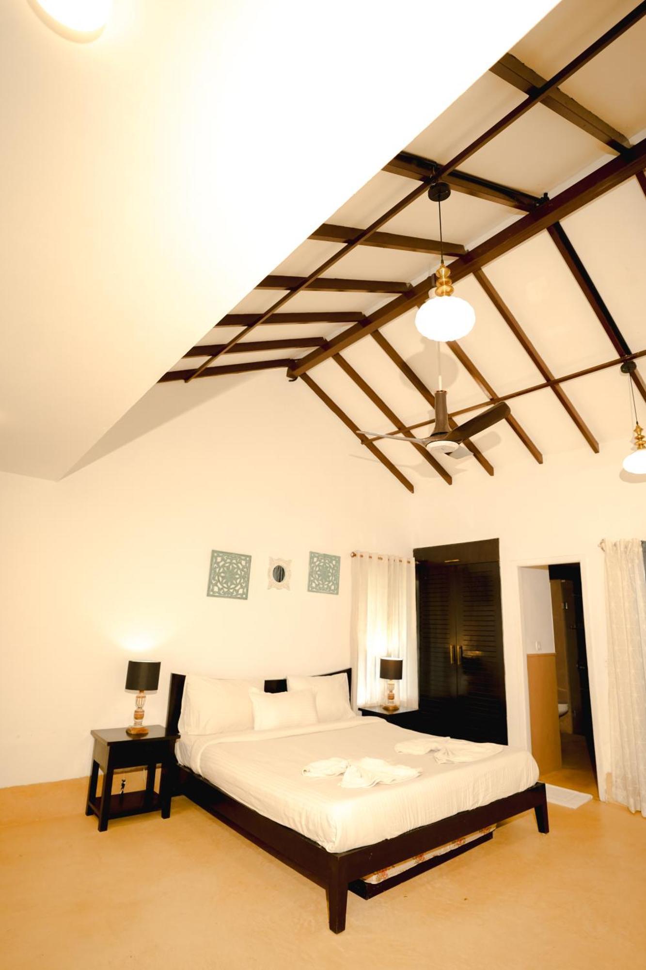 Villa M - Solitude 2 Candolim Goa 3Bhk, Pool Facing, Near Beach, Free Breakfast, Free Wifi And Prime Location Екстер'єр фото
