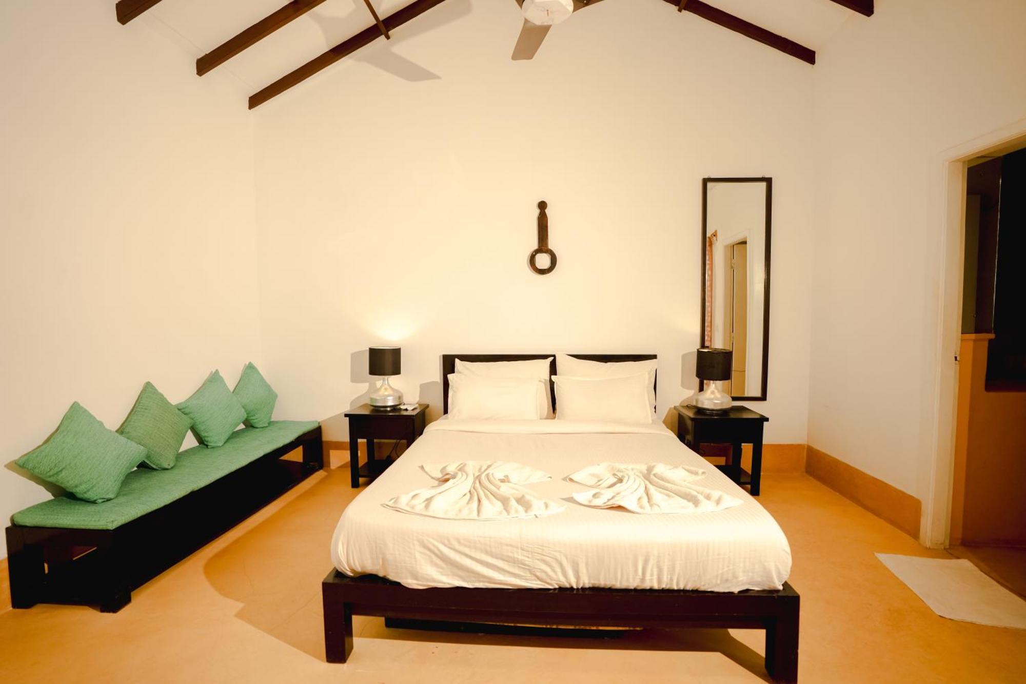 Villa M - Solitude 2 Candolim Goa 3Bhk, Pool Facing, Near Beach, Free Breakfast, Free Wifi And Prime Location Екстер'єр фото