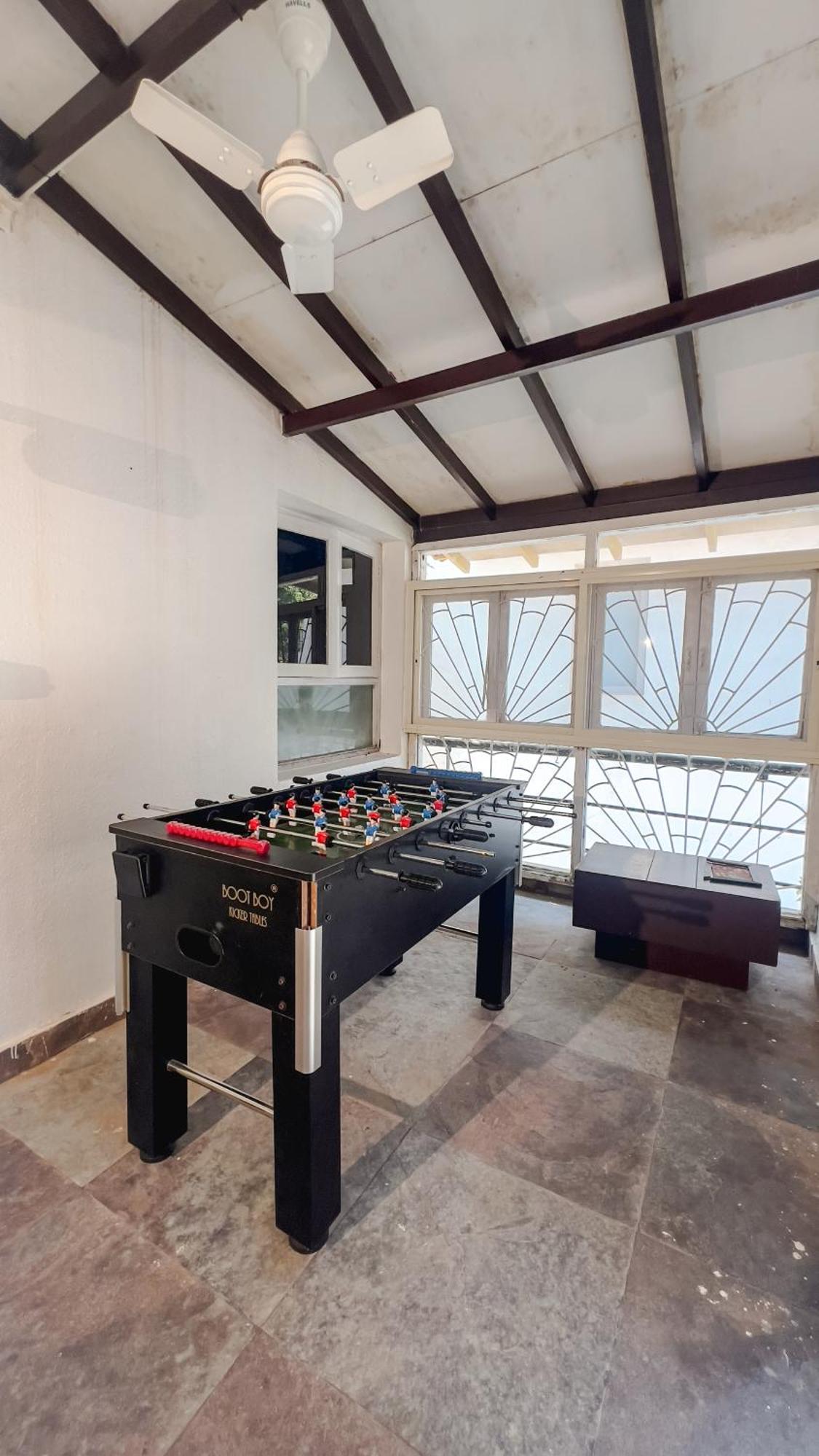 Villa M - Solitude 2 Candolim Goa 3Bhk, Pool Facing, Near Beach, Free Breakfast, Free Wifi And Prime Location Екстер'єр фото